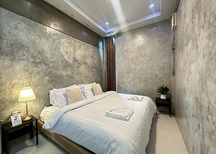 Vakantiehuis House Don Mueang Airport *