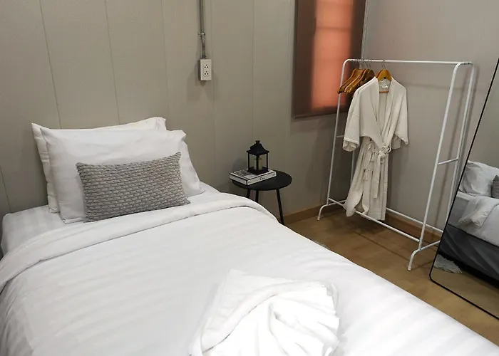 House Don Mueang Airport Vakantiehuis Bangkok