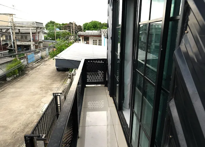 House Don Mueang Airport